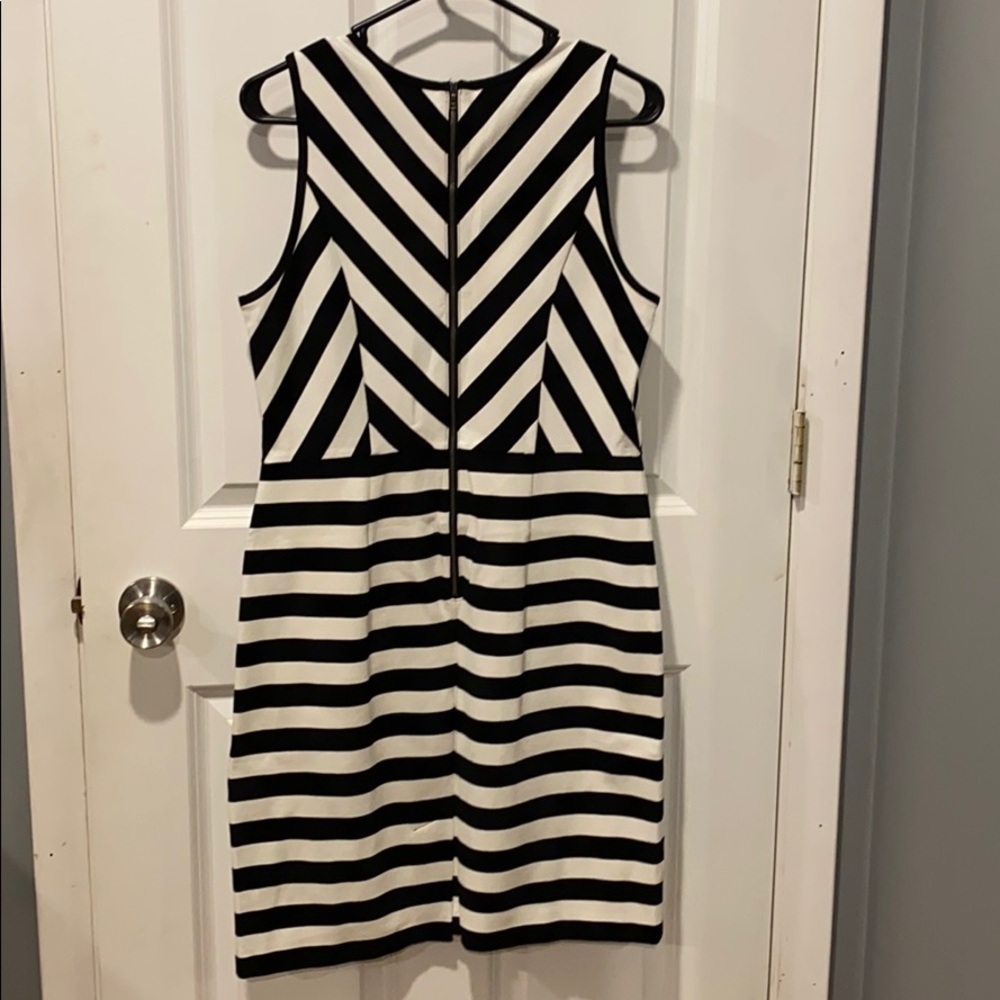 LOFT Sexy Striped Sleeveless Sheath Dress EUC - Picture 5 of 9
